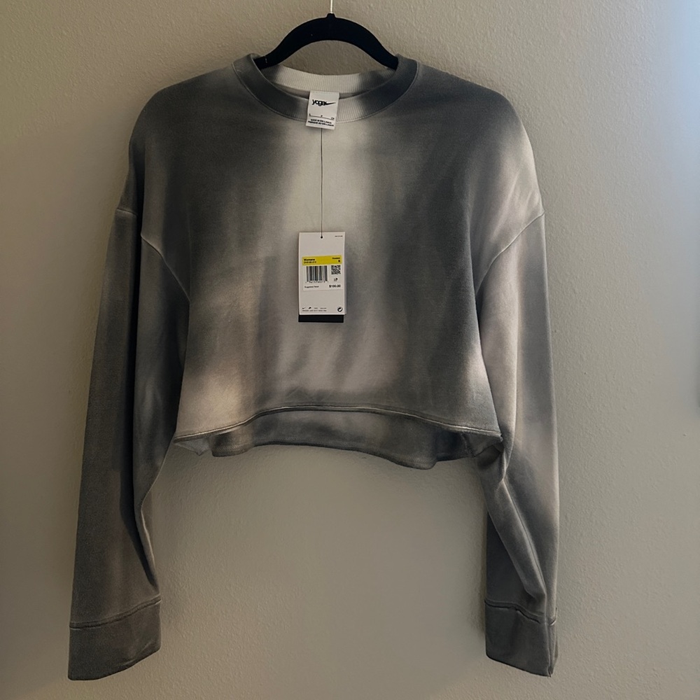 Nike Women's Cropped Crewneck Sweater in Faded Gray